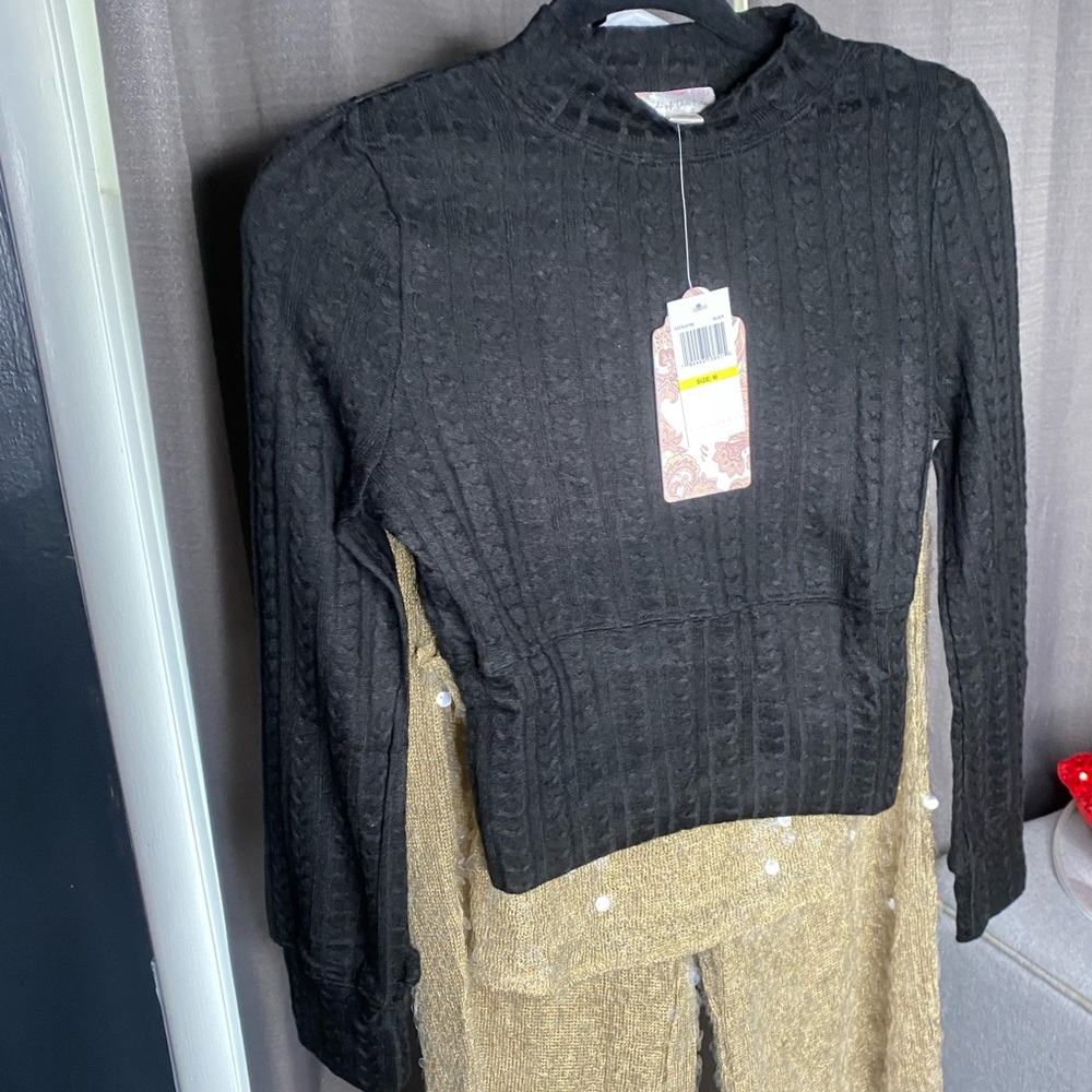 Band of the Free Black Cable Knit Sweater